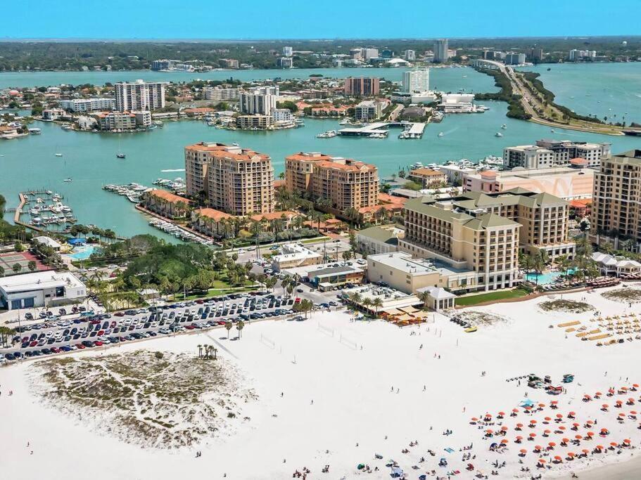 Coastal Elegance: Your Clearwater Beach Escape Exterior photo