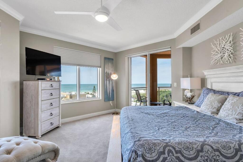 Coastal Elegance: Your Clearwater Beach Escape Exterior photo