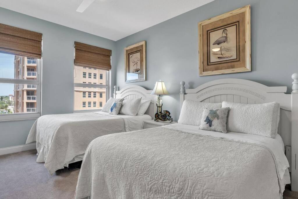Coastal Elegance: Your Clearwater Beach Escape Exterior photo