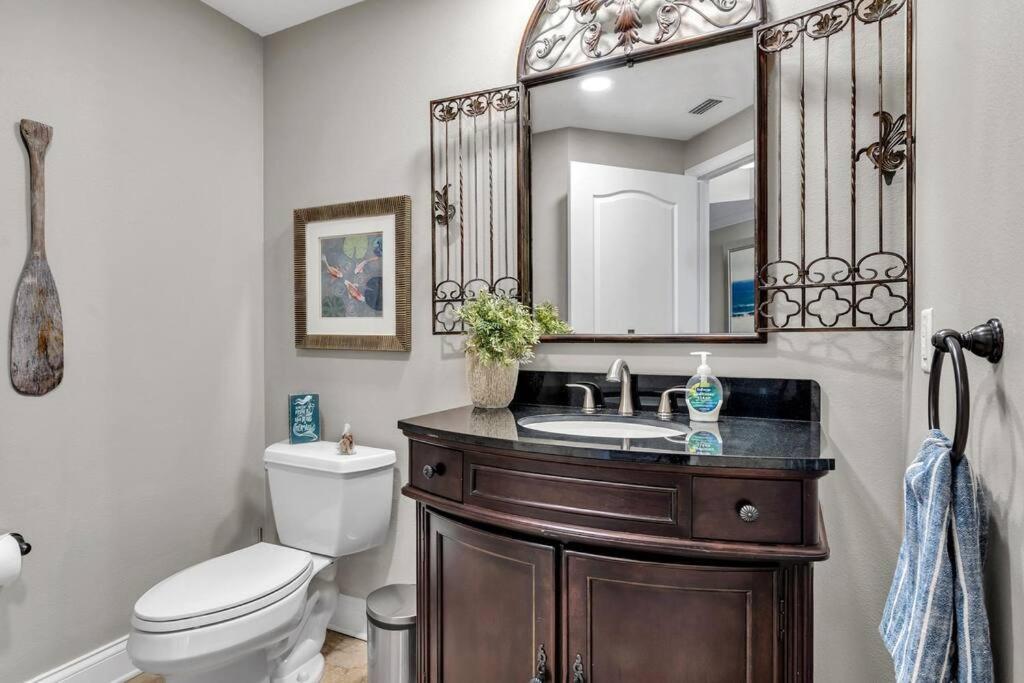 Coastal Elegance: Your Clearwater Beach Escape Exterior photo