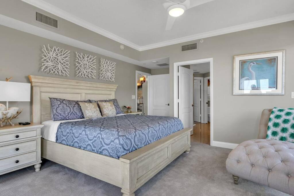 Coastal Elegance: Your Clearwater Beach Escape Exterior photo